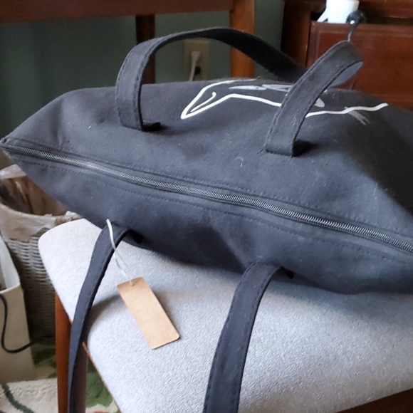 NWTs,  Grumpy Cat Tote - Picture 4 of 7